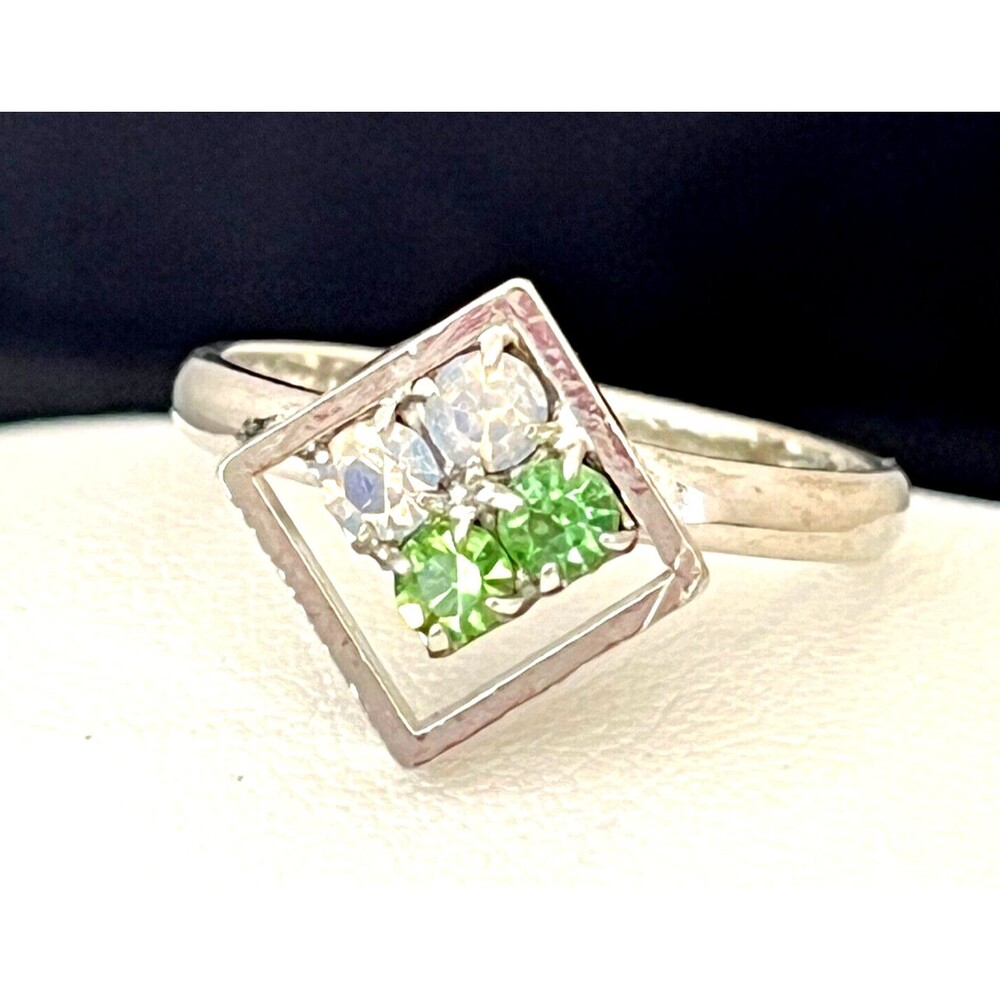 Vintage 1960s Mid Century Modern Cocktail Ring Green Rhinestone Silver Tone - 4I